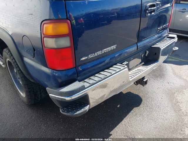 2001 CHEVROLET SUBURBAN 1500 3GNFK16T21G142804 Photo 5