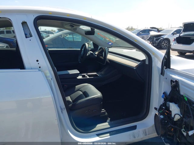 5YJYGDEEXMF146651 Tesla Model Y Long Range Dual Motor All-wheel Drive