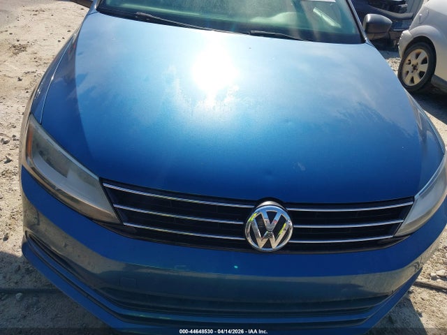 Продаж на аукціоні авто 2015 Volkswagen Jetta 2.0l S, vin: 3VW2K7AJ6FM211788, номер лоту: 44648530