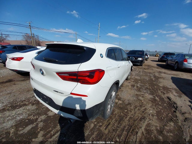 2018 BMW X2 WBXYJ5C3XJEF76708 Photo 3