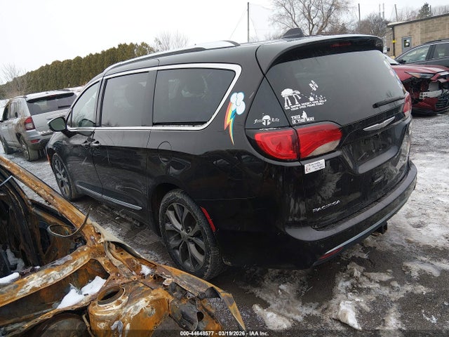 44648577 :رقم المزاد ، 2C4RC1GG9HR570295 vin ، 2017 Chrysler Pacifica Limited مزاد بيع