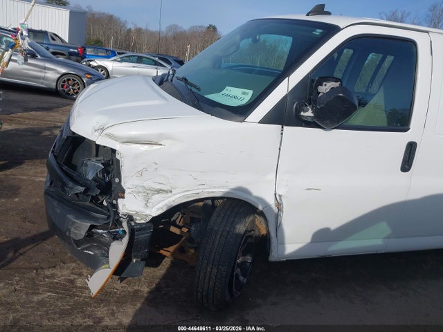 1GCWGAFG7L1124782 Chevrolet Express Cargo Rwd 2500 Regular Wheelbase Wt