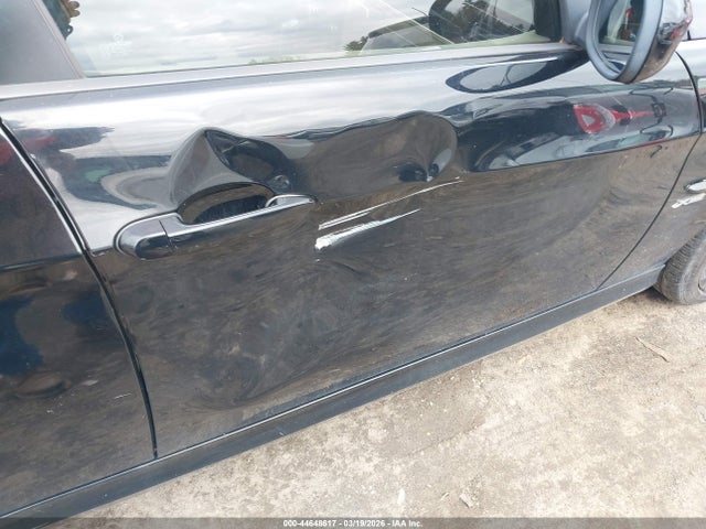 44648617 :رقم المزاد ، WBAPK5G5XBNN28347 vin ، 2011 Bmw 328i Xdrive مزاد بيع