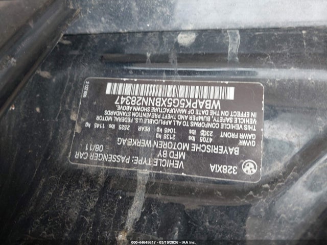 44648617 :رقم المزاد ، WBAPK5G5XBNN28347 vin ، 2011 Bmw 328i Xdrive مزاد بيع
