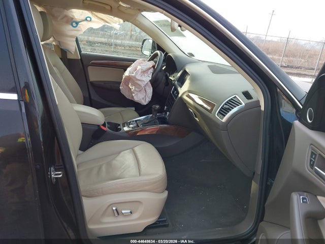44648634 :رقم المزاد ، WA1LFAFP9FA018841 vin ، 2015 Audi Q5 2.0t Premium مزاد بيع