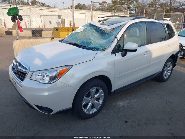 2015 Subaru Forester 2.5i Premium მანქანა იყიდება აუქციონზე, vin: JF2SJADCXFH800882, აუქციონის ნომერი: 44648635