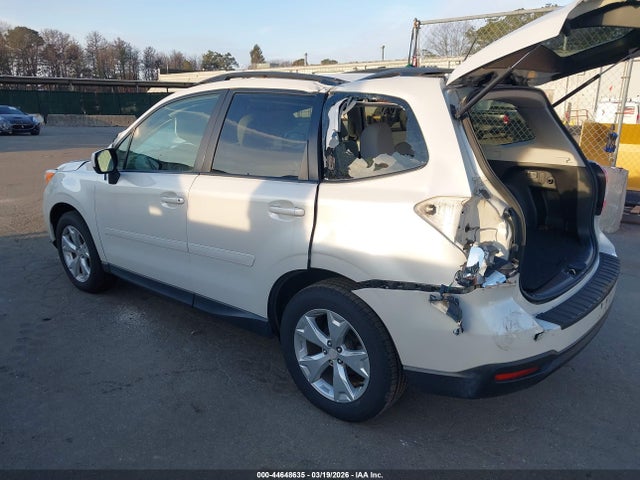 2015 Subaru Forester 2.5i Premium მანქანა იყიდება აუქციონზე, vin: JF2SJADCXFH800882, აუქციონის ნომერი: 44648635