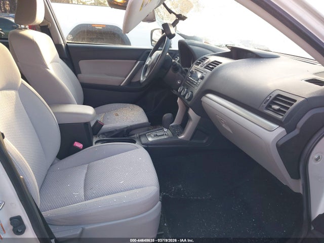 2015 Subaru Forester 2.5i Premium მანქანა იყიდება აუქციონზე, vin: JF2SJADCXFH800882, აუქციონის ნომერი: 44648635