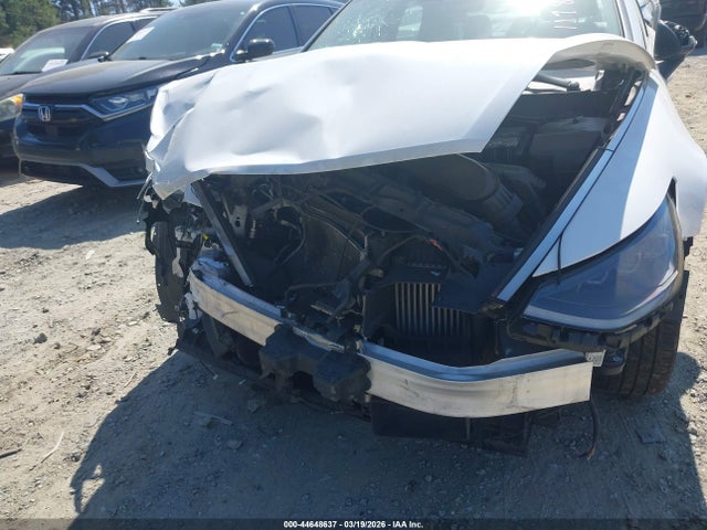 2021 Hyundai Sonata Limited მანქანა იყიდება აუქციონზე, vin: 5NPEH4J23MH119837, აუქციონის ნომერი: 44648637