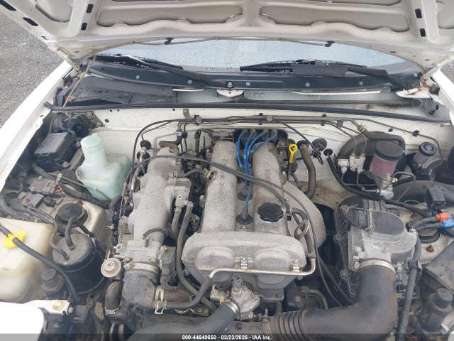 1992 Mazda Mx-5 Miata მანქანა იყიდება აუქციონზე, vin: JM1NA3512N0325665, აუქციონის ნომერი: 44648650