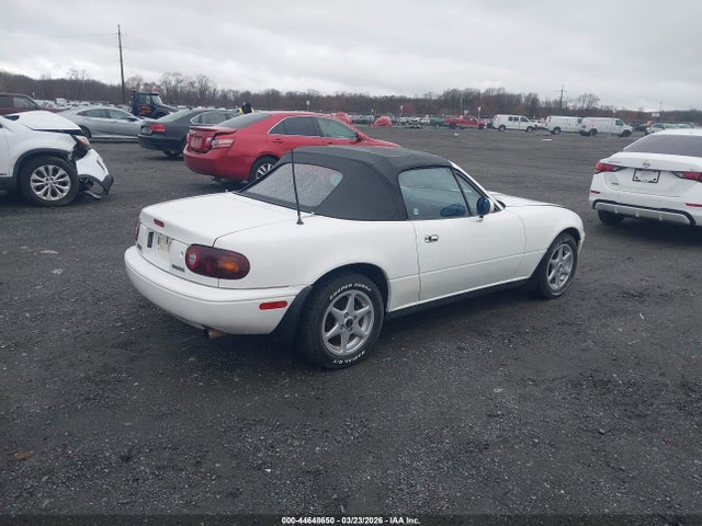 1992 Mazda Mx-5 Miata მანქანა იყიდება აუქციონზე, vin: JM1NA3512N0325665, აუქციონის ნომერი: 44648650