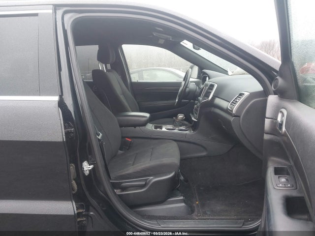 2018 Jeep Grand Cherokee Laredo E 4x4 მანქანა იყიდება აუქციონზე, vin: 1C4RJFAG5JC180546, აუქციონის ნომერი: 44648652
