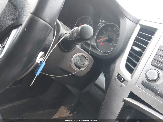 2014 Subaru Outback 2.5i Premium მანქანა იყიდება აუქციონზე, vin: 4S4BRBCC5E3288809, აუქციონის ნომერი: 44648653