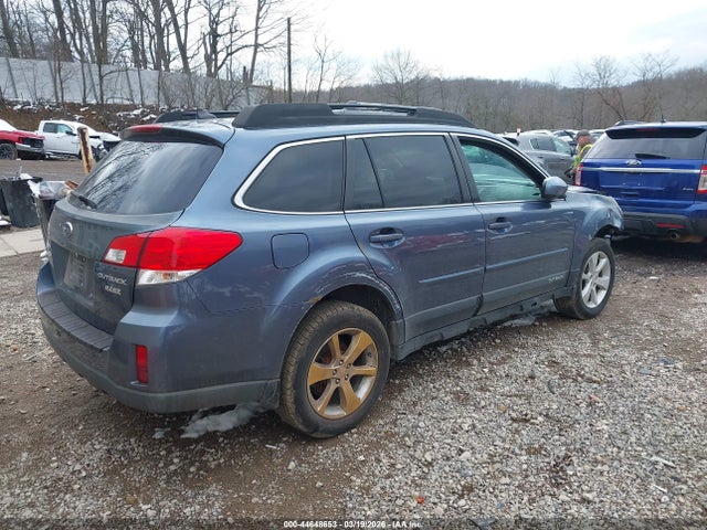 2014 Subaru Outback 2.5i Premium მანქანა იყიდება აუქციონზე, vin: 4S4BRBCC5E3288809, აუქციონის ნომერი: 44648653