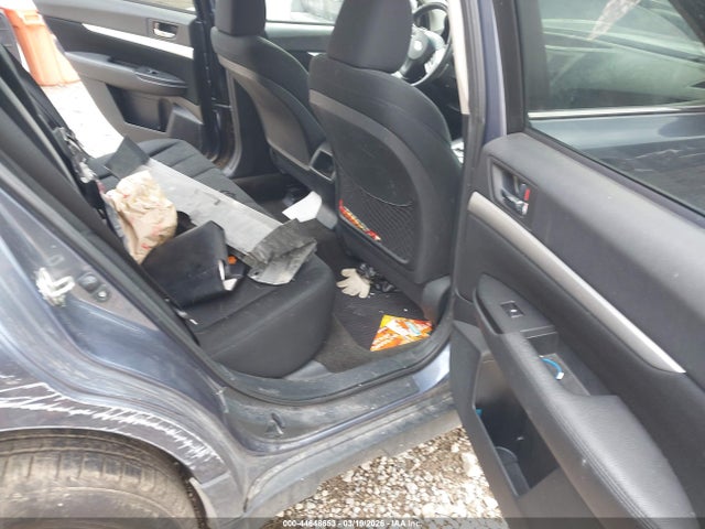 2014 Subaru Outback 2.5i Premium მანქანა იყიდება აუქციონზე, vin: 4S4BRBCC5E3288809, აუქციონის ნომერი: 44648653