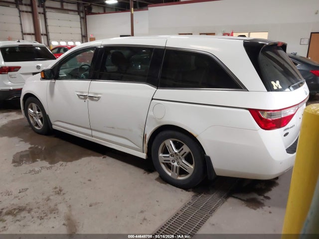 2011 HONDA ODYSSEY 5FNRL5H90BB034619 Photo 2