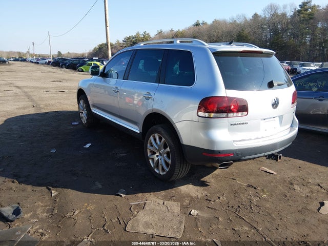 2008 Volkswagen Touareg 2 Vr6 Fsi მანქანა იყიდება აუქციონზე, vin: WVGBE77L28D067525, აუქციონის ნომერი: 44648701