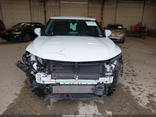 Продажа на аукционе авто 2024 Chevrolet Blazer Fwd 2lt, vin: 3GNKBCR49RS156299, номер лота: 44648708