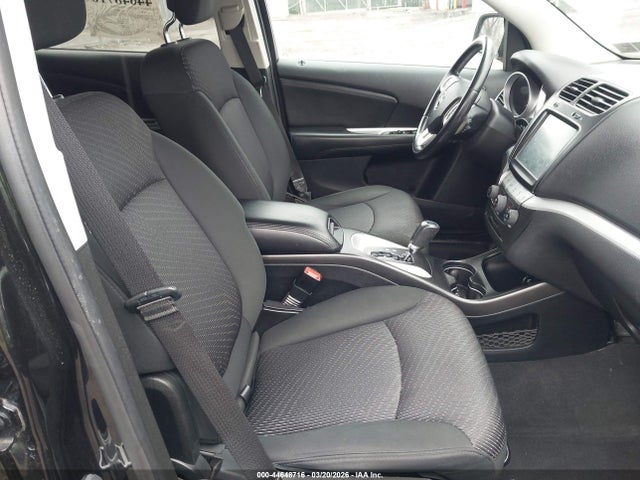 2011 DODGE JOURNEY 3D4PH3FG3BT522871 Photo 4