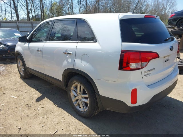 Aukcja sprzedaży 2015 Kia Sorento Lx, vin: 5XYKTCA68FG650427, numer aukcji: 44648729