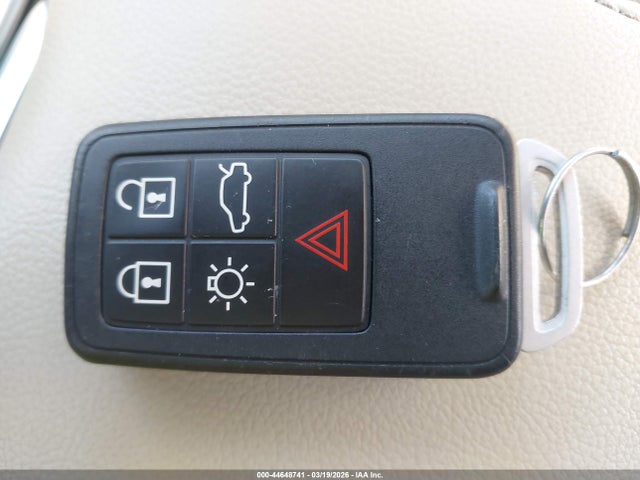 2016 VOLVO S60 YV126MFK2G1391867 Photo 10