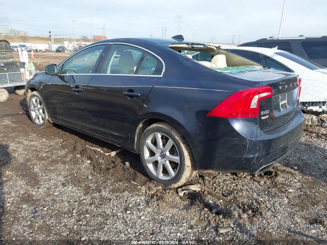 2016 VOLVO S60 YV126MFK2G1391867 Photo 2