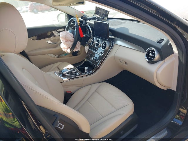 2018 MERCEDES-BENZ C 300 55SWF4KB7JU245233 Photo 4