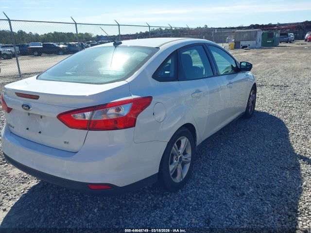 Ford FOCUS SE 2014 1FADP3F21EL202557 Image 4