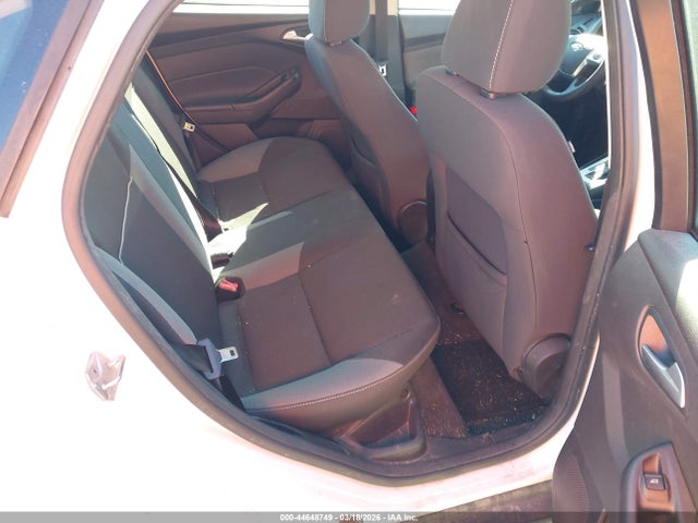 Ford FOCUS SE 2014 1FADP3F21EL202557 Image 8