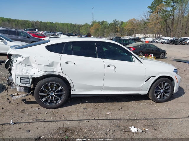 2022 Bmw X6 Xdrive40i მანქანა იყიდება აუქციონზე, vin: 5UXCY6C00N9J52432, აუქციონის ნომერი: 44648767