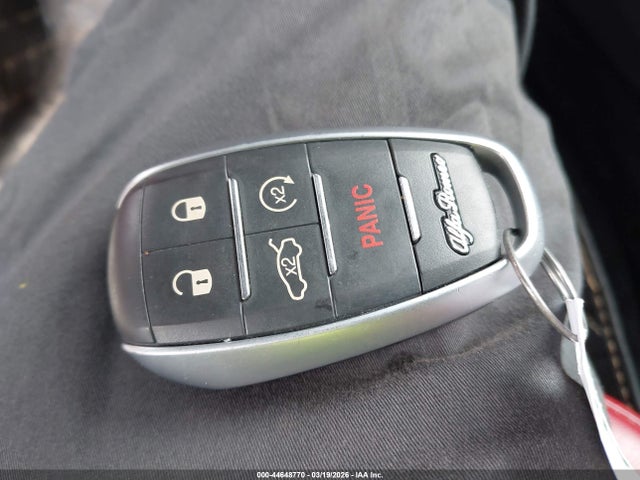 2018 ALFA ROMEO GIULIA ZARFAEDN6J7593632 Photo 10