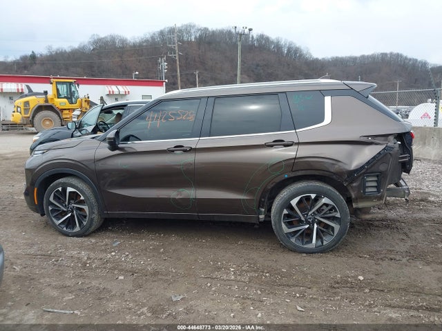 2022 Mitsubishi Outlander Sel 2.5 S-awc/sel Launch Edition S-awc/sel Special Edition S-awc მანქანა იყიდება აუქციონზე, vin: JA4J4VA83NZ084628, აუქციონის ნომერი: 44648773