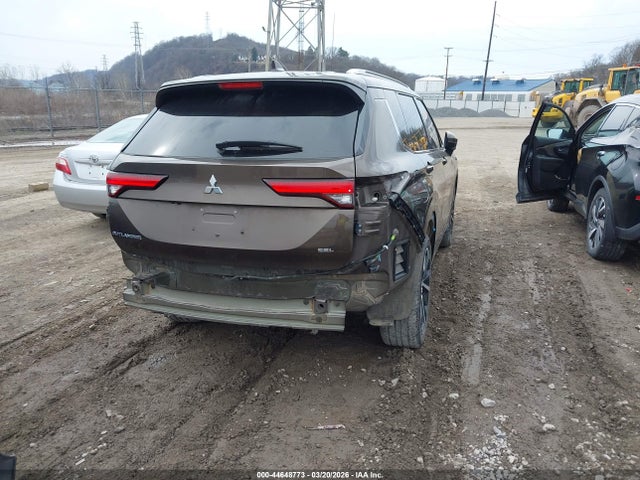 2022 Mitsubishi Outlander Sel 2.5 S-awc/sel Launch Edition S-awc/sel Special Edition S-awc მანქანა იყიდება აუქციონზე, vin: JA4J4VA83NZ084628, აუქციონის ნომერი: 44648773