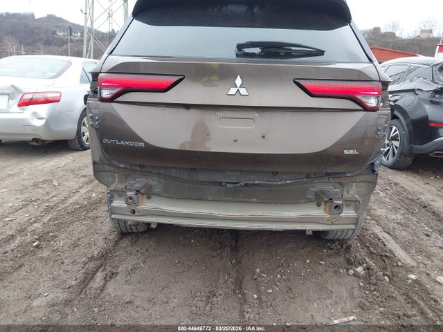 2022 Mitsubishi Outlander Sel 2.5 S-awc/sel Launch Edition S-awc/sel Special Edition S-awc მანქანა იყიდება აუქციონზე, vin: JA4J4VA83NZ084628, აუქციონის ნომერი: 44648773