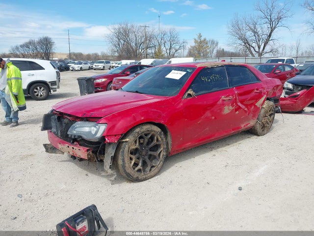 2015 CHRYSLER 300 2C3CCABG9FH797328 Photo 1