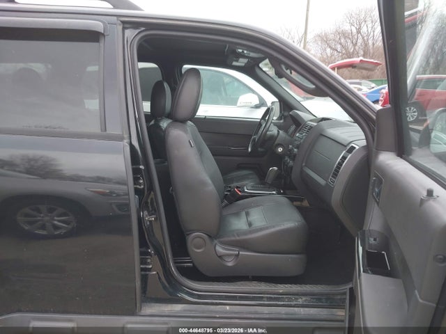 2011 FORD ESCAPE 1FMCU0EG5BKB98021 Photo 4