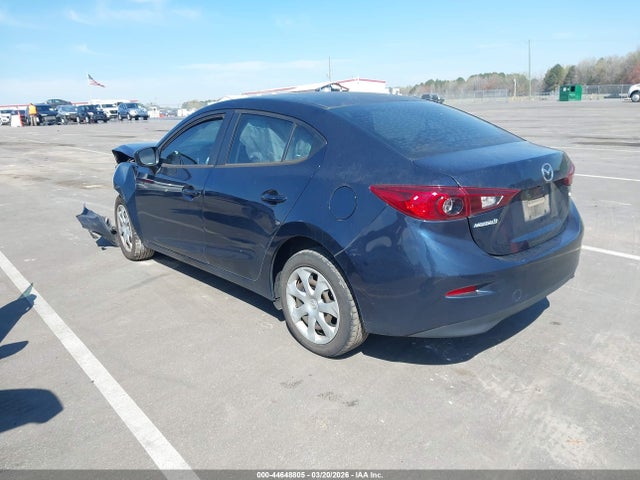2018 Mazda Mazda3 Sport მანქანა იყიდება აუქციონზე, vin: 3MZBN1U78JM242411, აუქციონის ნომერი: 44648805