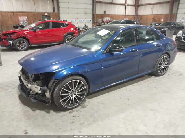2019 Mercedes-benz C 300 4matic მანქანა იყიდება აუქციონზე, vin: 55SWF8EB7KU301904, აუქციონის ნომერი: 44648810
