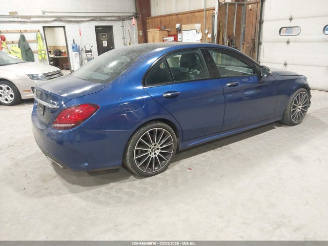 2019 Mercedes-benz C 300 4matic მანქანა იყიდება აუქციონზე, vin: 55SWF8EB7KU301904, აუქციონის ნომერი: 44648810