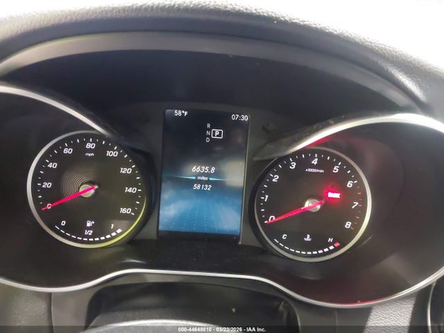2019 Mercedes-benz C 300 4matic მანქანა იყიდება აუქციონზე, vin: 55SWF8EB7KU301904, აუქციონის ნომერი: 44648810