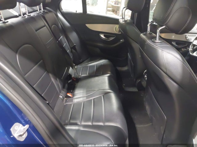 2019 Mercedes-benz C 300 4matic მანქანა იყიდება აუქციონზე, vin: 55SWF8EB7KU301904, აუქციონის ნომერი: 44648810