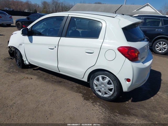 2015 MITSUBISHI MIRAGE ML32A3HJ9FH031362 Photo 2