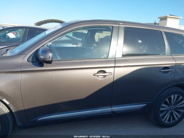 Aukcja sprzedaży 2019 Mitsubishi Outlander Se, vin: JA4AD3A38KZ007290, numer aukcji: 44648833