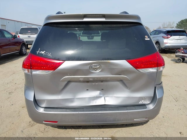 2011 TOYOTA SIENNA 5TDKK3DC1BS032397 Photo 5