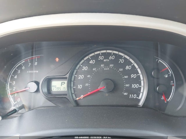 2011 TOYOTA SIENNA 5TDKK3DC1BS032397 Photo 6