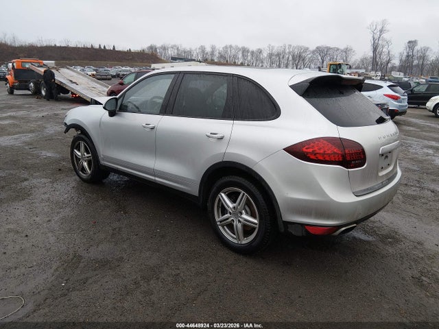2012 PORSCHE CAYENNE WP1AA2A20CLA11434 Photo 2