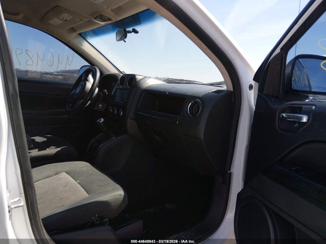 2012 Jeep Compass Latitude მანქანა იყიდება აუქციონზე, vin: 1C4NJDEB4CD637507, აუქციონის ნომერი: 44648943