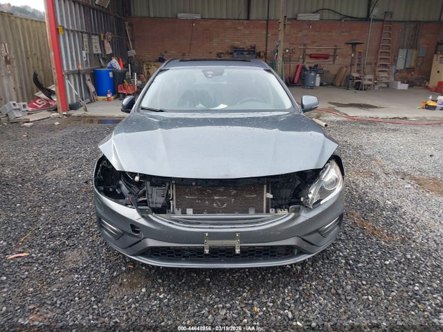 Volvo V60 T5 Dynamic 2018 YV140MEL3J2379085 Image 13