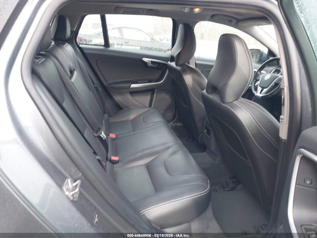 Volvo V60 T5 Dynamic 2018 YV140MEL3J2379085 Image 8