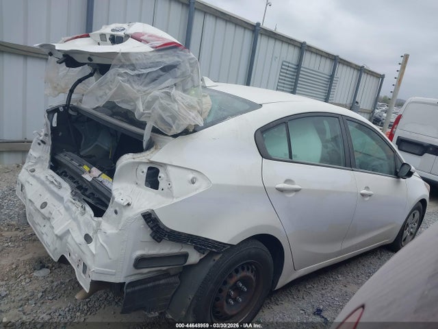 Aukcja sprzedaży 2018 Kia Forte Lx, vin: 3KPFK4A76JE283648, numer aukcji: 44648959